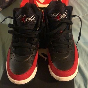 Jordan Flight 9.5 BG SZ 7 Youth slightly worn